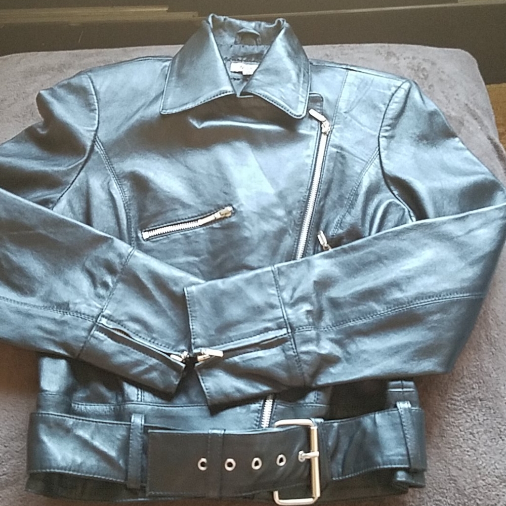 Black Leather Jacket - Picture 2 of 12